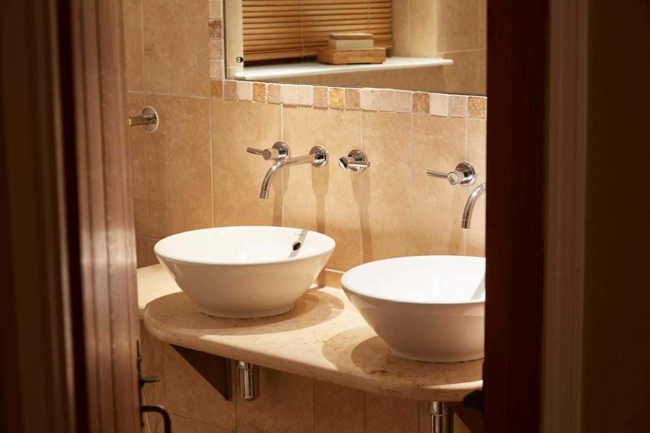 Bailiffscourt Hotel & Spa Arundel Bagian luar foto