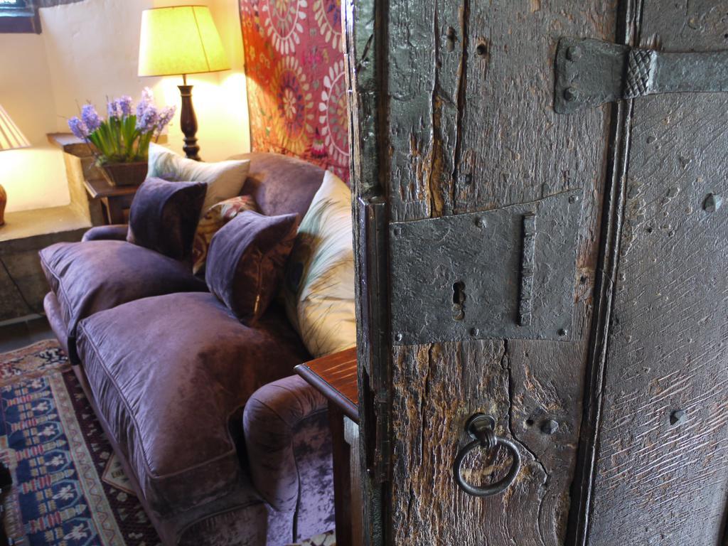 Bailiffscourt Hotel & Spa Arundel Bagian luar foto